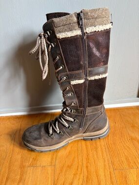 Bos. & Co. Brown Faux Shearling “Gabriella” Lace-Up Winter Boot with side zip
